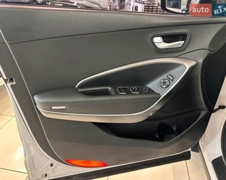 Білий Хендай Санта Фе, об'ємом двигуна 2 л та пробігом 167 тис. км за 19900 $, фото 10 на Automoto.ua