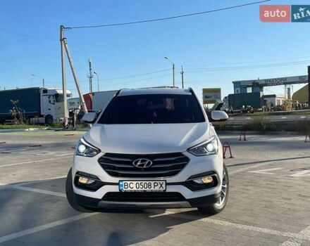 Белый Хендай Санта Фе, объемом двигателя 2 л и пробегом 137 тыс. км за 23500 $, фото 3 на Automoto.ua