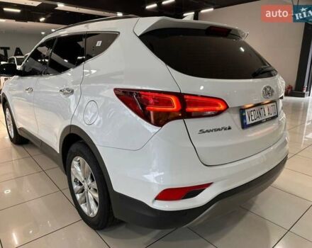 Білий Хендай Санта Фе, об'ємом двигуна 2 л та пробігом 167 тис. км за 19900 $, фото 7 на Automoto.ua