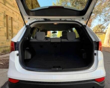 Белый Хендай Санта Фе, объемом двигателя 2.4 л и пробегом 109 тыс. км за 9300 $, фото 11 на Automoto.ua