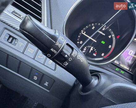 Белый Хендай Санта Фе, объемом двигателя 2.2 л и пробегом 156 тыс. км за 23600 $, фото 67 на Automoto.ua