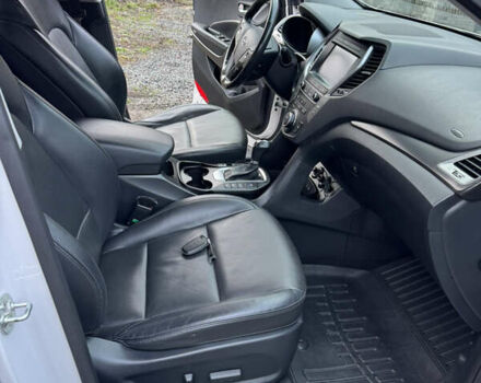 Белый Хендай Санта Фе, объемом двигателя 2.2 л и пробегом 168 тыс. км за 23300 $, фото 31 на Automoto.ua