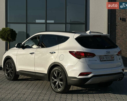 Белый Хендай Санта Фе, объемом двигателя 2.2 л и пробегом 157 тыс. км за 23650 $, фото 14 на Automoto.ua