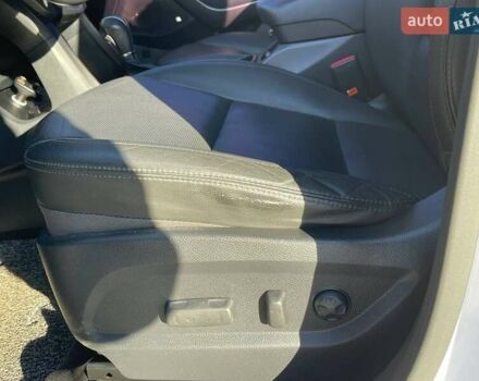 Белый Хендай Санта Фе, объемом двигателя 2 л и пробегом 137 тыс. км за 23500 $, фото 15 на Automoto.ua