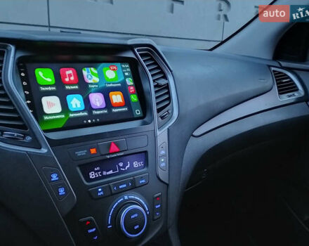 Білий Хендай Санта Фе, об'ємом двигуна 2 л та пробігом 189 тис. км за 18888 $, фото 21 на Automoto.ua