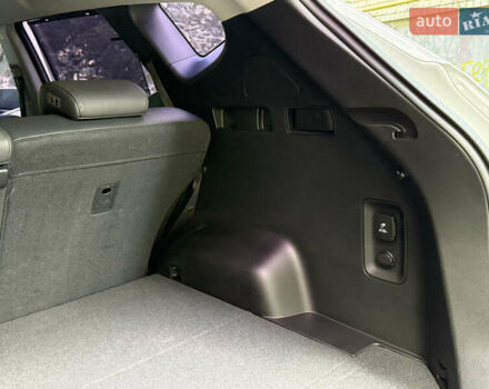 Белый Хендай Санта Фе, объемом двигателя 2 л и пробегом 183 тыс. км за 19555 $, фото 18 на Automoto.ua