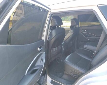 Білий Хендай Санта Фе, об'ємом двигуна 2 л та пробігом 138 тис. км за 16400 $, фото 15 на Automoto.ua