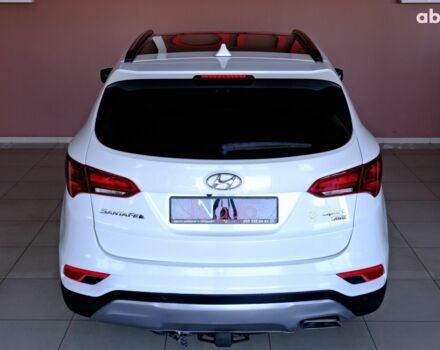 Белый Хендай Санта Фе, объемом двигателя 2.4 л и пробегом 64 тыс. км за 20900 $, фото 5 на Automoto.ua