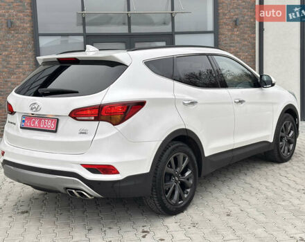 Белый Хендай Санта Фе, объемом двигателя 2.2 л и пробегом 158 тыс. км за 23600 $, фото 11 на Automoto.ua