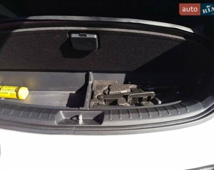 Белый Хендай Санта Фе, объемом двигателя 2.4 л и пробегом 94 тыс. км за 16500 $, фото 14 на Automoto.ua