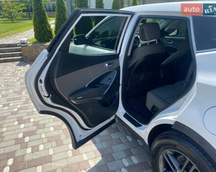 Білий Хендай Санта Фе, об'ємом двигуна 2.4 л та пробігом 164 тис. км за 12200 $, фото 5 на Automoto.ua