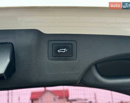 Белый Хендай Санта Фе, объемом двигателя 2.2 л и пробегом 211 тыс. км за 21990 $, фото 45 на Automoto.ua