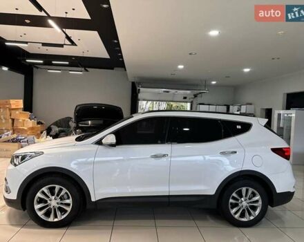 Білий Хендай Санта Фе, об'ємом двигуна 2 л та пробігом 167 тис. км за 19900 $, фото 4 на Automoto.ua