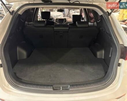 Білий Хендай Санта Фе, об'ємом двигуна 2 л та пробігом 167 тис. км за 19900 $, фото 8 на Automoto.ua