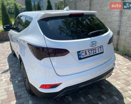 Білий Хендай Санта Фе, об'ємом двигуна 2.4 л та пробігом 164 тис. км за 12200 $, фото 7 на Automoto.ua