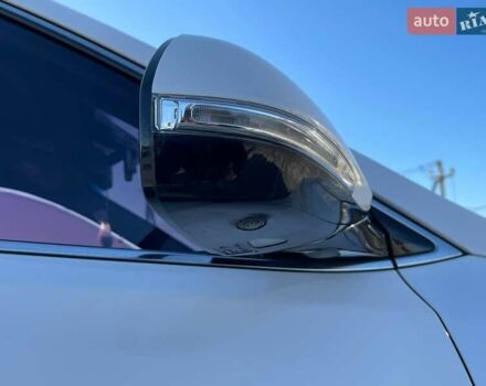 Белый Хендай Санта Фе, объемом двигателя 2 л и пробегом 137 тыс. км за 23500 $, фото 12 на Automoto.ua