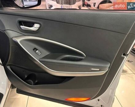 Білий Хендай Санта Фе, об'ємом двигуна 2 л та пробігом 167 тис. км за 19900 $, фото 23 на Automoto.ua