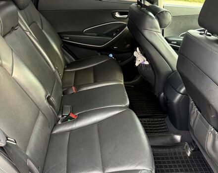 Белый Хендай Санта Фе, объемом двигателя 2.4 л и пробегом 110 тыс. км за 18500 $, фото 4 на Automoto.ua