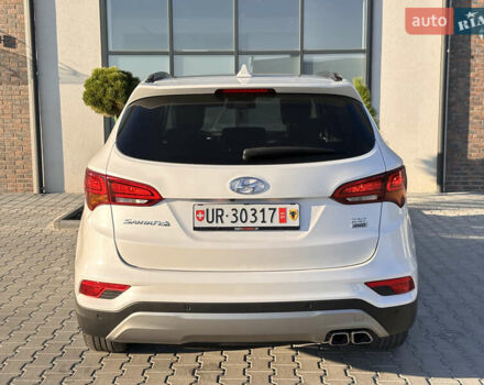 Білий Хендай Санта Фе, об'ємом двигуна 2.2 л та пробігом 155 тис. км за 23600 $, фото 16 на Automoto.ua