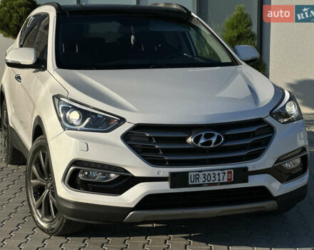 Білий Хендай Санта Фе, об'ємом двигуна 2.2 л та пробігом 155 тис. км за 23600 $, фото 10 на Automoto.ua