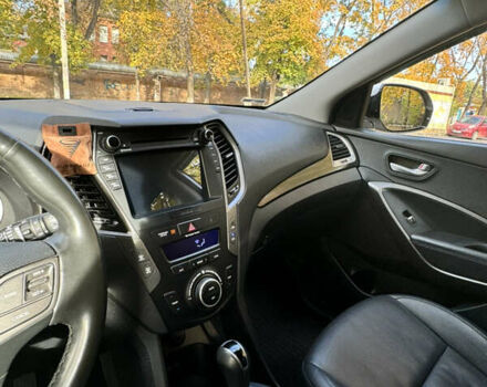 Білий Хендай Санта Фе, об'ємом двигуна 2 л та пробігом 230 тис. км за 18800 $, фото 13 на Automoto.ua