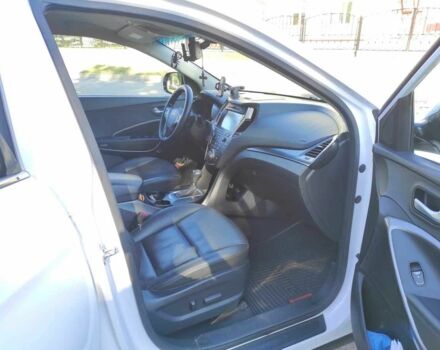 Білий Хендай Санта Фе, об'ємом двигуна 2 л та пробігом 138 тис. км за 16400 $, фото 14 на Automoto.ua