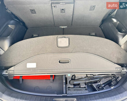 Белый Хендай Санта Фе, объемом двигателя 2.2 л и пробегом 157 тыс. км за 23650 $, фото 31 на Automoto.ua