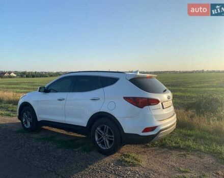 Белый Хендай Санта Фе, объемом двигателя 2.4 л и пробегом 78 тыс. км за 17500 $, фото 1 на Automoto.ua