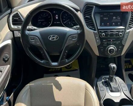 Белый Хендай Санта Фе, объемом двигателя 2.36 л и пробегом 165 тыс. км за 15500 $, фото 15 на Automoto.ua