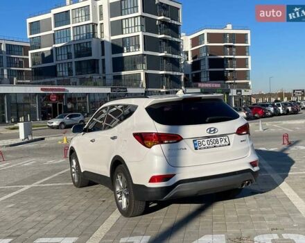 Белый Хендай Санта Фе, объемом двигателя 2 л и пробегом 137 тыс. км за 23500 $, фото 7 на Automoto.ua
