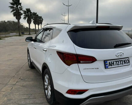 Белый Хендай Санта Фе, объемом двигателя 2.36 л и пробегом 110 тыс. км за 18000 $, фото 3 на Automoto.ua