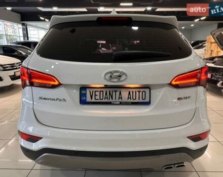 Білий Хендай Санта Фе, об'ємом двигуна 2 л та пробігом 167 тис. км за 19900 $, фото 6 на Automoto.ua