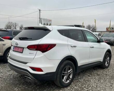 Белый Хендай Санта Фе, объемом двигателя 2.4 л и пробегом 236 тыс. км за 12999 $, фото 5 на Automoto.ua