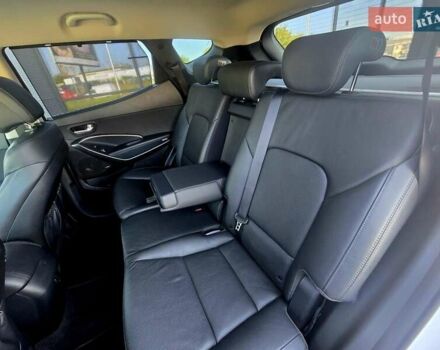 Белый Хендай Санта Фе, объемом двигателя 2.2 л и пробегом 146 тыс. км за 22950 $, фото 73 на Automoto.ua