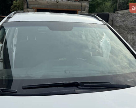 Білий Хендай Санта Фе, об'ємом двигуна 2.2 л та пробігом 141 тис. км за 22500 $, фото 23 на Automoto.ua