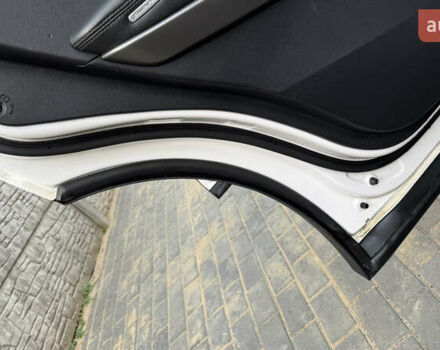 Білий Хендай Санта Фе, об'ємом двигуна 2.2 л та пробігом 141 тис. км за 22500 $, фото 126 на Automoto.ua