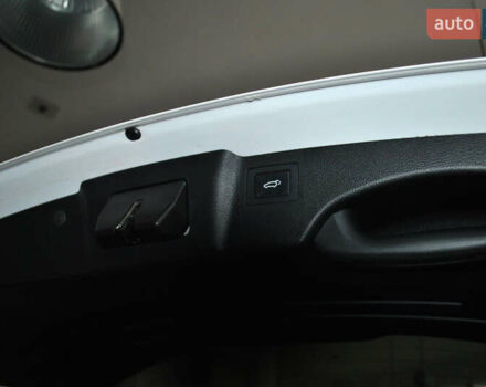 Белый Хендай Санта Фе, объемом двигателя 2.2 л и пробегом 109 тыс. км за 24900 $, фото 46 на Automoto.ua