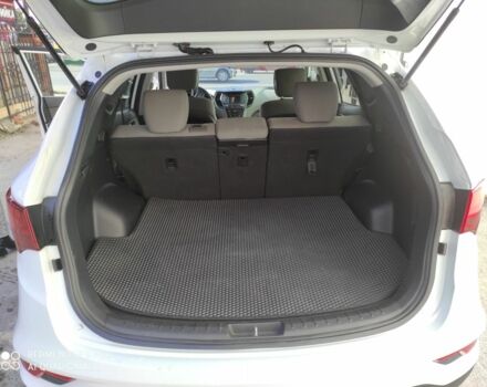 Белый Хендай Санта Фе, объемом двигателя 2.4 л и пробегом 145 тыс. км за 13100 $, фото 8 на Automoto.ua