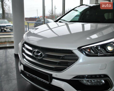 Белый Хендай Санта Фе, объемом двигателя 2.2 л и пробегом 109 тыс. км за 24900 $, фото 5 на Automoto.ua