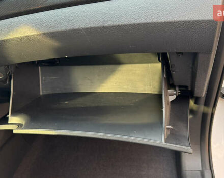 Білий Хендай Санта Фе, об'ємом двигуна 2.2 л та пробігом 141 тис. км за 22500 $, фото 73 на Automoto.ua