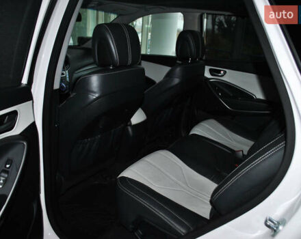 Белый Хендай Санта Фе, объемом двигателя 2.2 л и пробегом 109 тыс. км за 24900 $, фото 35 на Automoto.ua