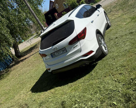 Белый Хендай Санта Фе, объемом двигателя 2 л и пробегом 186 тыс. км за 21200 $, фото 7 на Automoto.ua