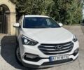 Белый Хендай Санта Фе, объемом двигателя 2.2 л и пробегом 270 тыс. км за 18500 $, фото 1 на Automoto.ua