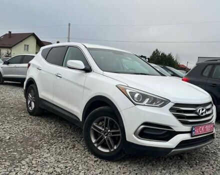 Белый Хендай Санта Фе, объемом двигателя 2.4 л и пробегом 236 тыс. км за 12999 $, фото 4 на Automoto.ua