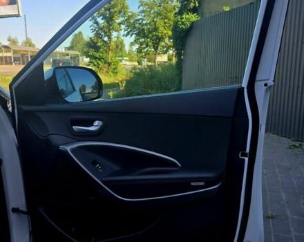 Белый Хендай Санта Фе, объемом двигателя 2.2 л и пробегом 146 тыс. км за 22950 $, фото 55 на Automoto.ua