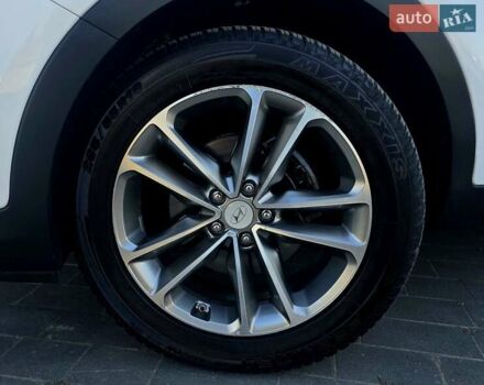 Белый Хендай Санта Фе, объемом двигателя 2.2 л и пробегом 146 тыс. км за 22950 $, фото 18 на Automoto.ua