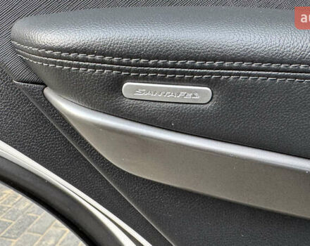 Білий Хендай Санта Фе, об'ємом двигуна 2.2 л та пробігом 141 тис. км за 22500 $, фото 124 на Automoto.ua