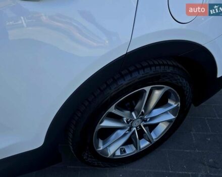 Белый Хендай Санта Фе, объемом двигателя 2.2 л и пробегом 146 тыс. км за 22950 $, фото 27 на Automoto.ua