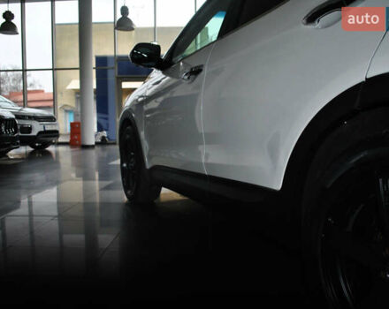 Белый Хендай Санта Фе, объемом двигателя 2.2 л и пробегом 109 тыс. км за 24900 $, фото 16 на Automoto.ua