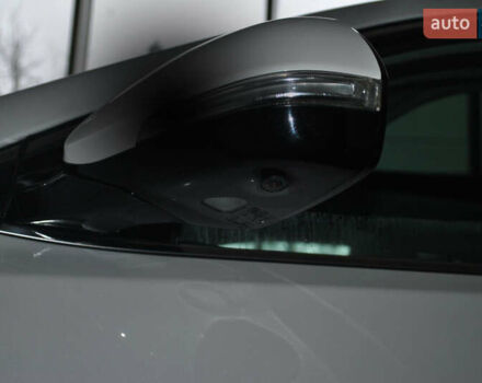 Белый Хендай Санта Фе, объемом двигателя 2.2 л и пробегом 109 тыс. км за 24900 $, фото 11 на Automoto.ua